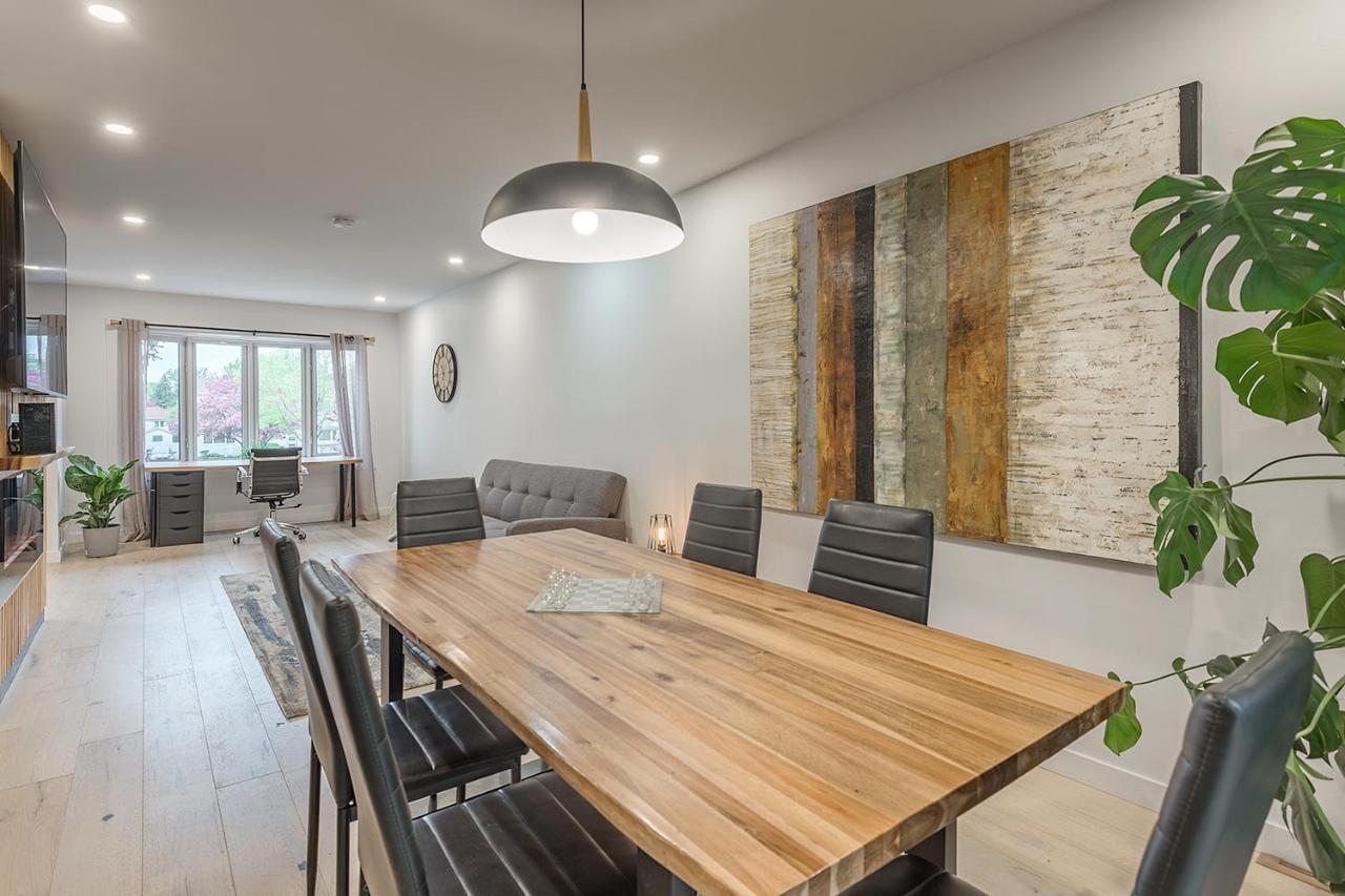 Free Parking Prime Location New Modern Condo Броссар Экстерьер фото